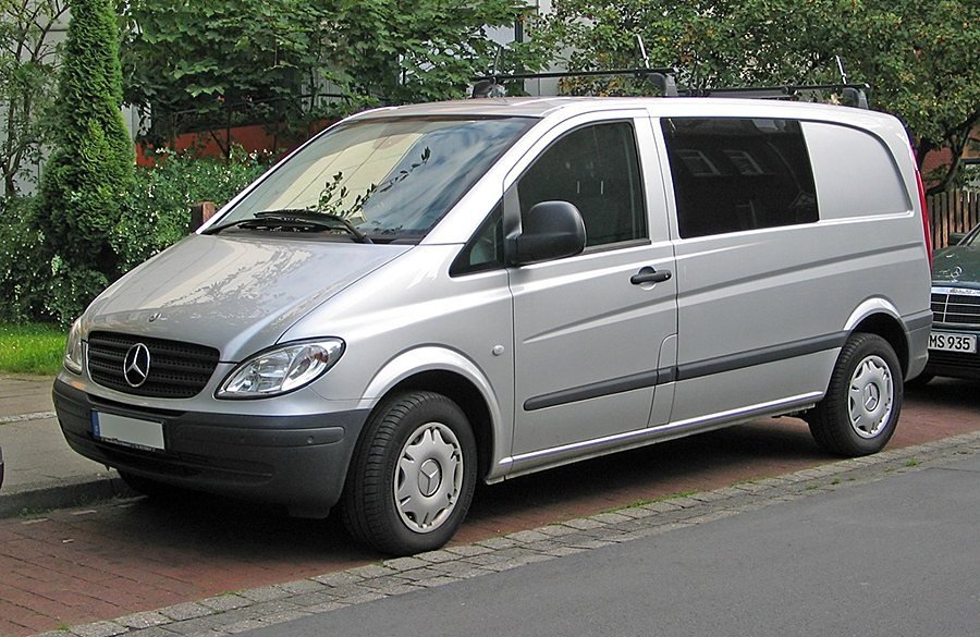 Mercedes Class V 2023 de Hicham Ouazzani
